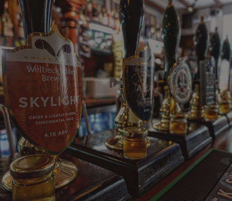 A Real Ale Lover’s Paradise: 7 Hand-Pulled Cask Ales at The Salutation